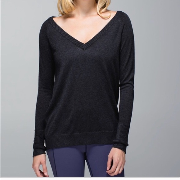 {Lululemon} Unity Pullover - Picture 2 of 8